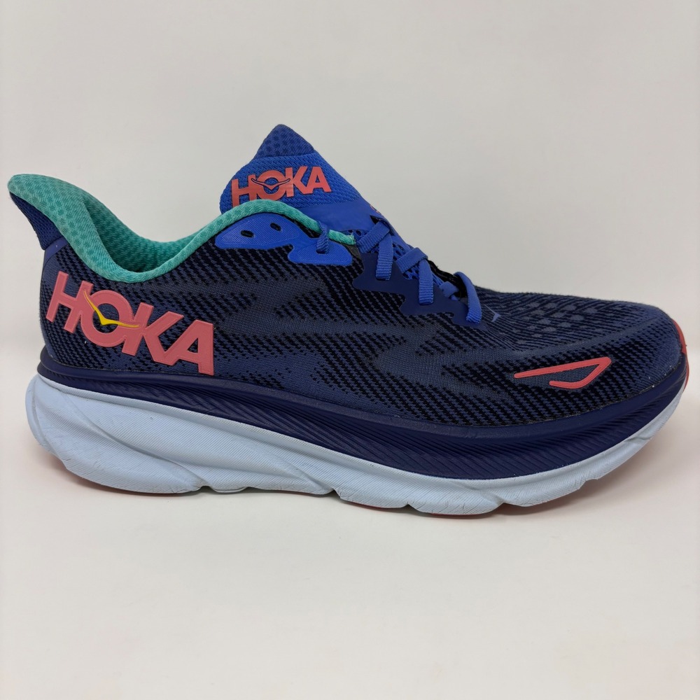 Hoka Clifton 9 Womens Size 10 Blue Athletic Running Shoes (1127896 BBCRM)